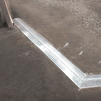 Aluminium Floor Bund, 1200mm L x 185mm W x 33mm H – C/w Bolts