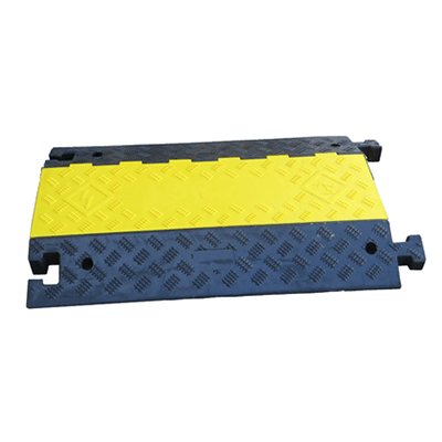 Rubber Cable Cover 6 SRCC3 Standard Duty Cable Cover 3 Channel Web 1